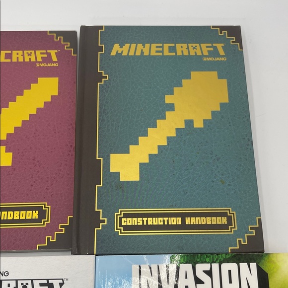 Minecraft Handbook Collection Lot - Picture 5 of 11